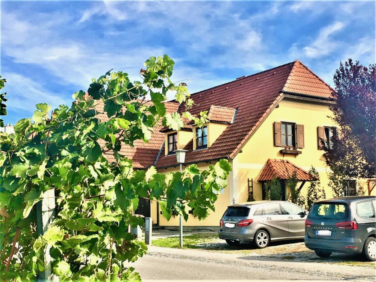 Hotel Landhaus Weinblick Rohrendorf bei Krems Exterior foto